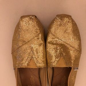 Tom’s Gold Shoes Size: 8.5